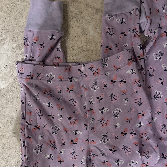 Joe Fresh Purple Kids Pajama Set with Fun Print - Picture 3 of 6
